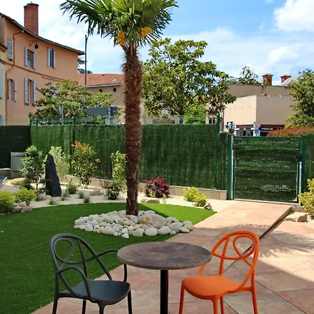 Campanile Centre 3* Albi