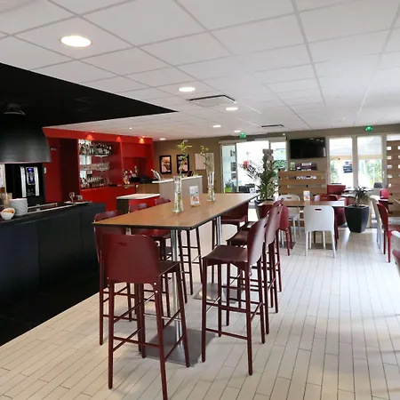 Campanile Centre 3* Albi