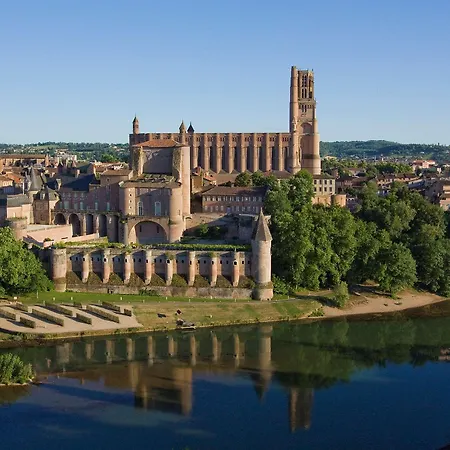 Campanile Centre Hotel Albi