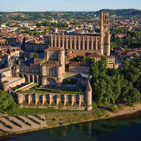 Campanile Centre 3* Albi