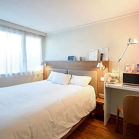Campanile Centre Otel