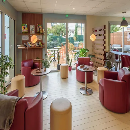Campanile Centre מלון 3*